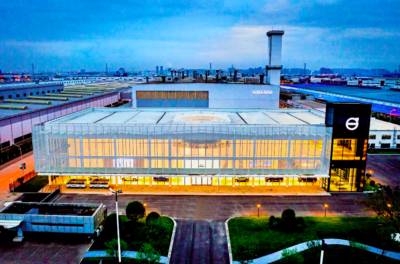 重磅!成都經(jīng)開區(qū)簽下高端車型項目 年產(chǎn)3萬臺!